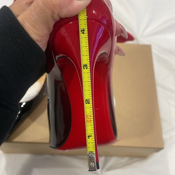 Brand new Christian Louboutin Kate 100 patent black and red ombré heels - Picture 7 of 8